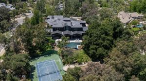 Hidden Hills Luxury Estate Listed by Jimmy Heckenberg of Rodeo Realty Inc.