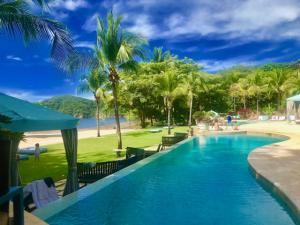 Pacifico Beach Club Costa