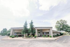 LCR Somerset Office Exterior