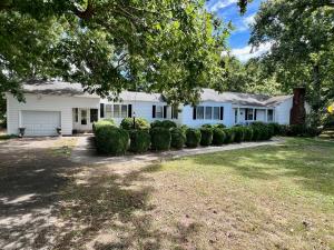  3 BR/2 BA home w/basement on 2.37 +/- acres, a detached work shop/storage building, mature trees and landscaping and located 1 mile from Rt. 460 near Hampden Sydney College, Longwood University and Farmville, VA (Prince Edward County)