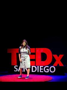 Expert Community Builder delivers TEDx Talk on The Power of Community to Help You Achieve Your Goals in San Diego