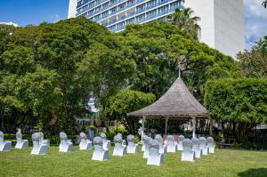 Jamaica Pegasus Hotel garden special event