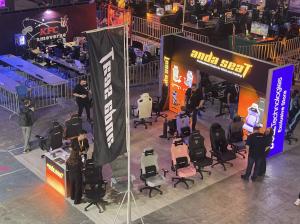 AndaSeat Booth