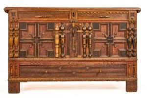 Northern Essex County (Mass.) one-drawer oak dowry chest dated 1685, 27 inches tall by 47 inches wide, descended through at least seven single-family generations (est. $30,000-$60,000).