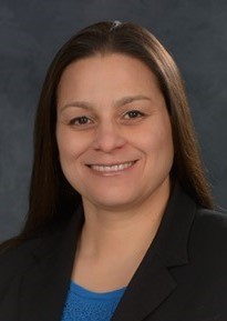 Headshot picture of Dr. Lorena de Leon