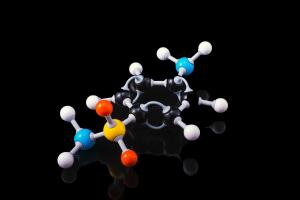 Amines M
