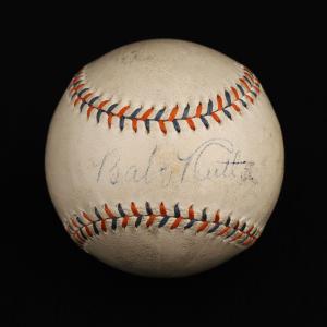 Miller & Miller’s inaugural, online-only Pre-1980 Sports Cards & Memorabilia auction will be held Saturday, January 25th