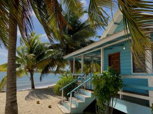 The Village Inn Beachfront Cabanas Placencia