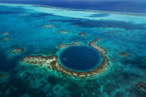 Diving Belize Blue Hole Itza Resort