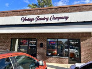Gold Buyer in Fayetteville North Carolina Storefront