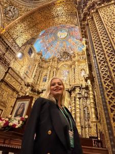 Her time in Ecuador was filled with purpose—connecting with entrepreneurs, delivering her signature talk, and sharing her powerful story of resilience and success.