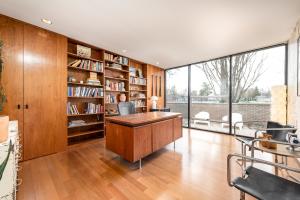 Study at 102 Boehringer Ct