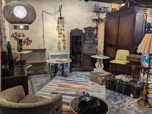Vintage treasures in FL