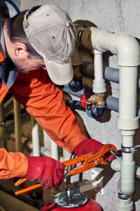 Handyman Can Help - Plumber