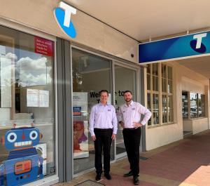 axxis Founder, Mathew Dickerson, standing in front of the Narrabri store with axxis Area Manager, Xander Peters.