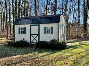 3 BR/2 BA ranch/rambler style home on 1± acre lot in Fauquier County, VA • This home measures 1,596± finished sf. and features an eat-in kitchen (all appliances convey), living room w/gas log fireplace, dining room, attic & attached car port