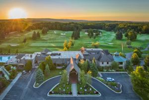 Aerial View of Clubhouse