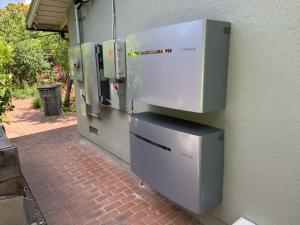 Simmitri Inc. Solar Battery Installation