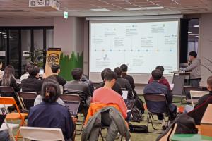  A scene from ‘Joy of Work in Pangyo Evening Meetup’
