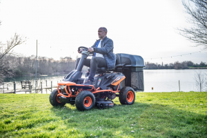 Yard Force ProRider Riding Mower In Action