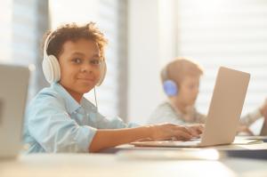 Middle Schooler - Odyssey Online Learning