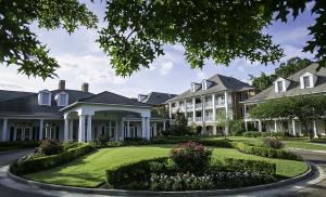 St. James Place Rated Best Independent Living by U.S. News & World Report