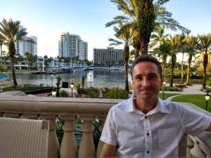 Axel de Chevron Villette in Sarasota