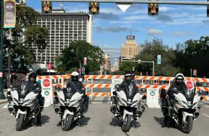 Barriers on Guard at Final Four