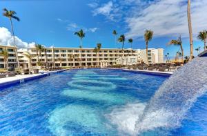 Royalton Bavaro Pool