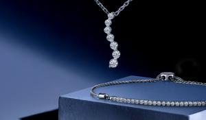 With Clarity Unveils Exclusive Deals and Diamond Gifts