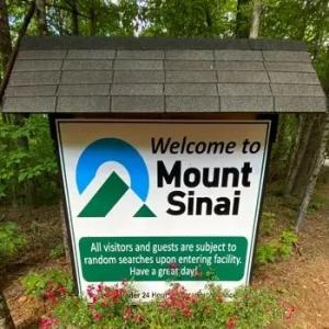 Mount. Sinai Wellness Center sign in Dahlonega, Georgia