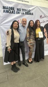 Dra. Lizzy, accompanied by Brissa Méndez Presidenta de la fundación CADEVI, writer Adriano Numa and actress Keyla Wood, presented her book to the press, receiving an outstanding reception from the Mexican national media.