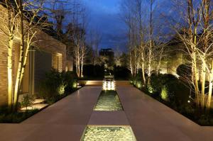 Pathway landscape lights