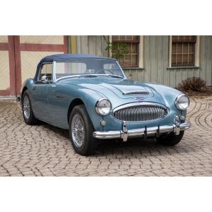 1962 2+2 seater Austin-Healy 3000 Mark II BT7 sports car, a restored triple-blue head-turner featuring blue vinyl interior and 60,000 miles on the odometer. Estimate: CA$40,000-$60,000