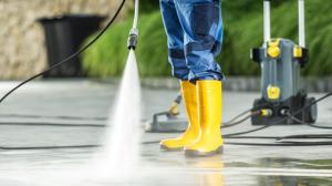 power washing driveway