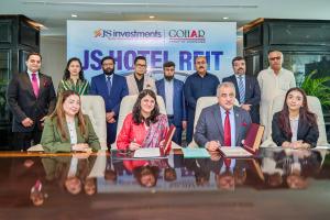 JS Investments and Gohar Developers signing partnership agreement for Pakistan’s first Shariah-compliant green Hotel REIT in Hyderabad