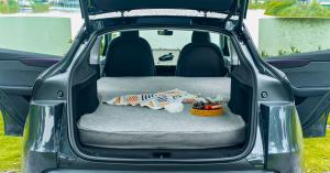 NovaPads Tesla Model Y Juniper Camping Mattress Pro Tesla Bed Air-Foam Mattress with Free Sheet camping mode