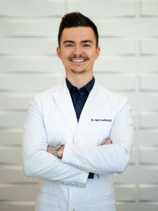 Dr.Ladzinski