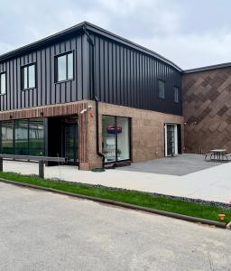The facade of the new PSI headquarters