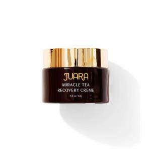 This miracle creme provides round-the-clock care for smoother, stronger, and glowier skin.