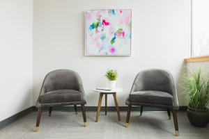  Helping women navigate perimenopause, menopause, and beyond