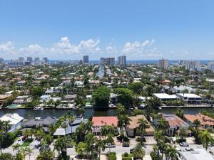 East-facing waterfront estate at 56 Fiesta Way with close proximity to the ocean and wide canal dockage.