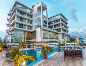A view of The Pride Premier Solitaire, Dehradun