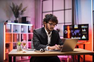Young business guy searching website types - ColorWhistle