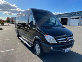 Luxury Mercedes Sprinter