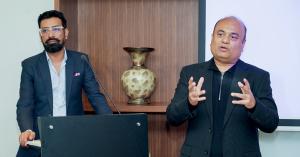 Prashant Kirtane (R) Harsh vardhan Krishnawat (L)