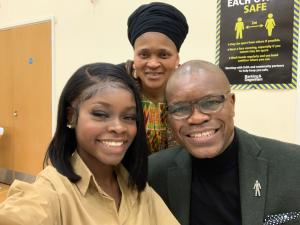 Tami Odunsi with Parents