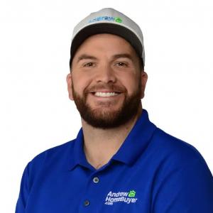 Photo of Andrew Draayer smiling