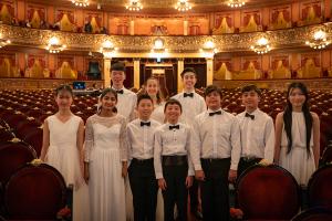 EAMA students at Teatro Colón, Buenos Aires, June 24, 2025.