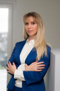 She is a A Hometown Figure with International Reach Rooted in her identity as a professional grounded in Bonn, but active across continents.